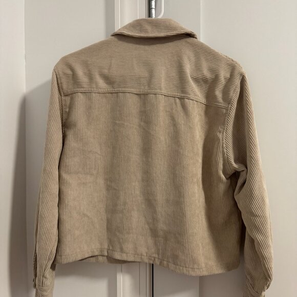 Stradivarius tan corduroy shirt jacket, womens size S - Picture 3 of 3